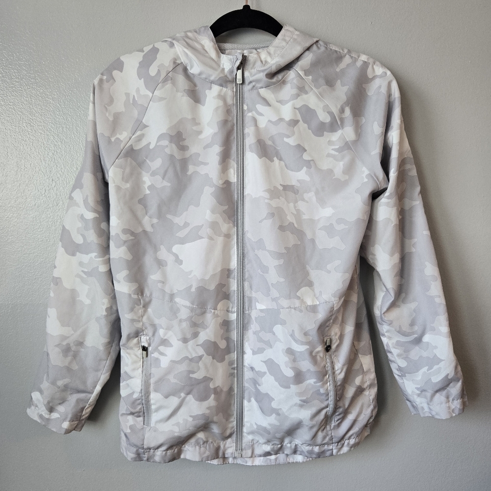 All in Motion Gray Camo Hooded Windbreaker Jacket Full Zip Lightweight Size L